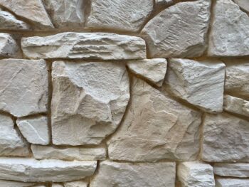 Pizarra Sandy – İç ve Dış Mekan için (Poliüretan) 3B Taş Görünümlü Duvar Paneli (123 cm x 58 cm) - Görsel 2